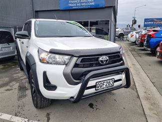 2022 Toyota Hilux - Thumbnail