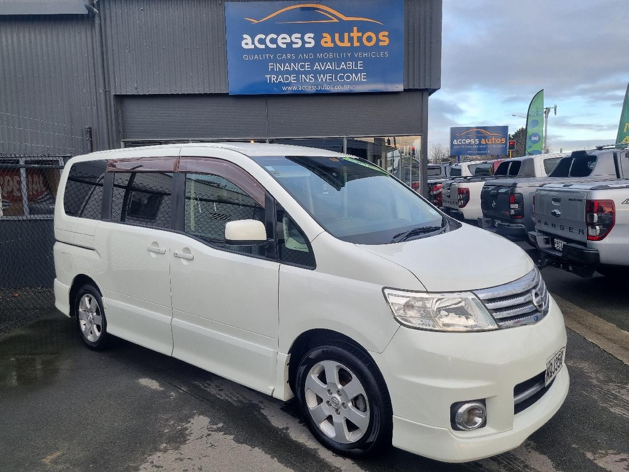 2007 Nissan Serena