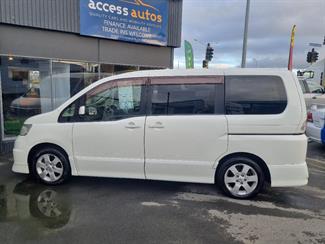 2007 Nissan Serena - Thumbnail